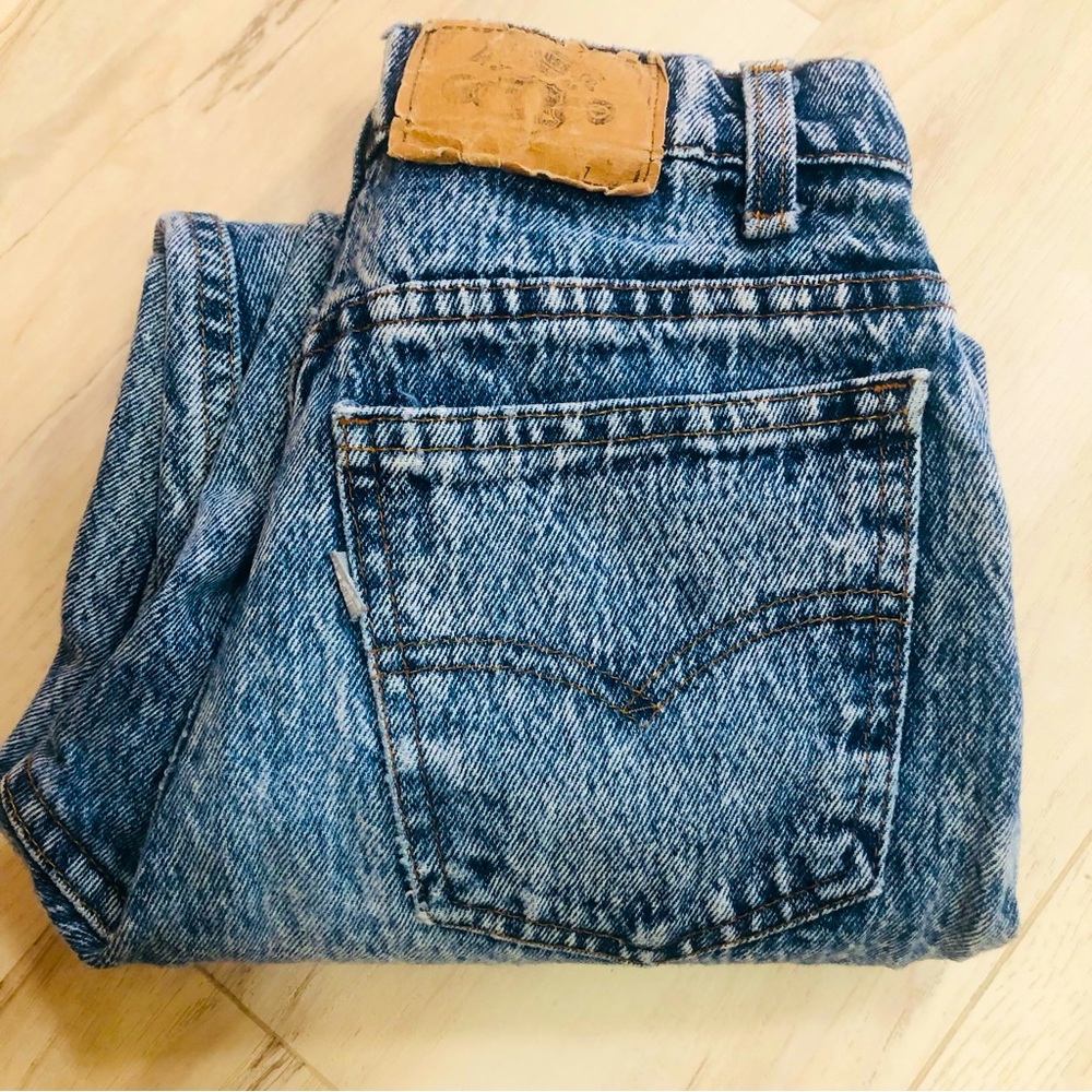 Vintage white tab Levi’s jeans